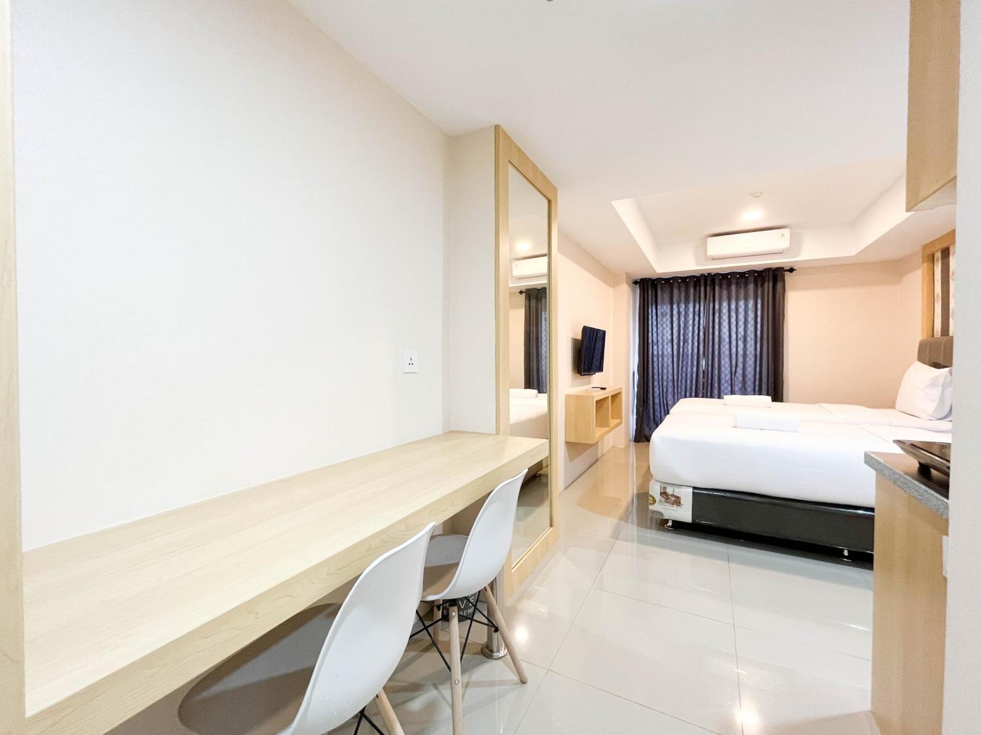 Comfortable And Tidy Studio De Prima Apartment By Travelio Medan Exterior foto